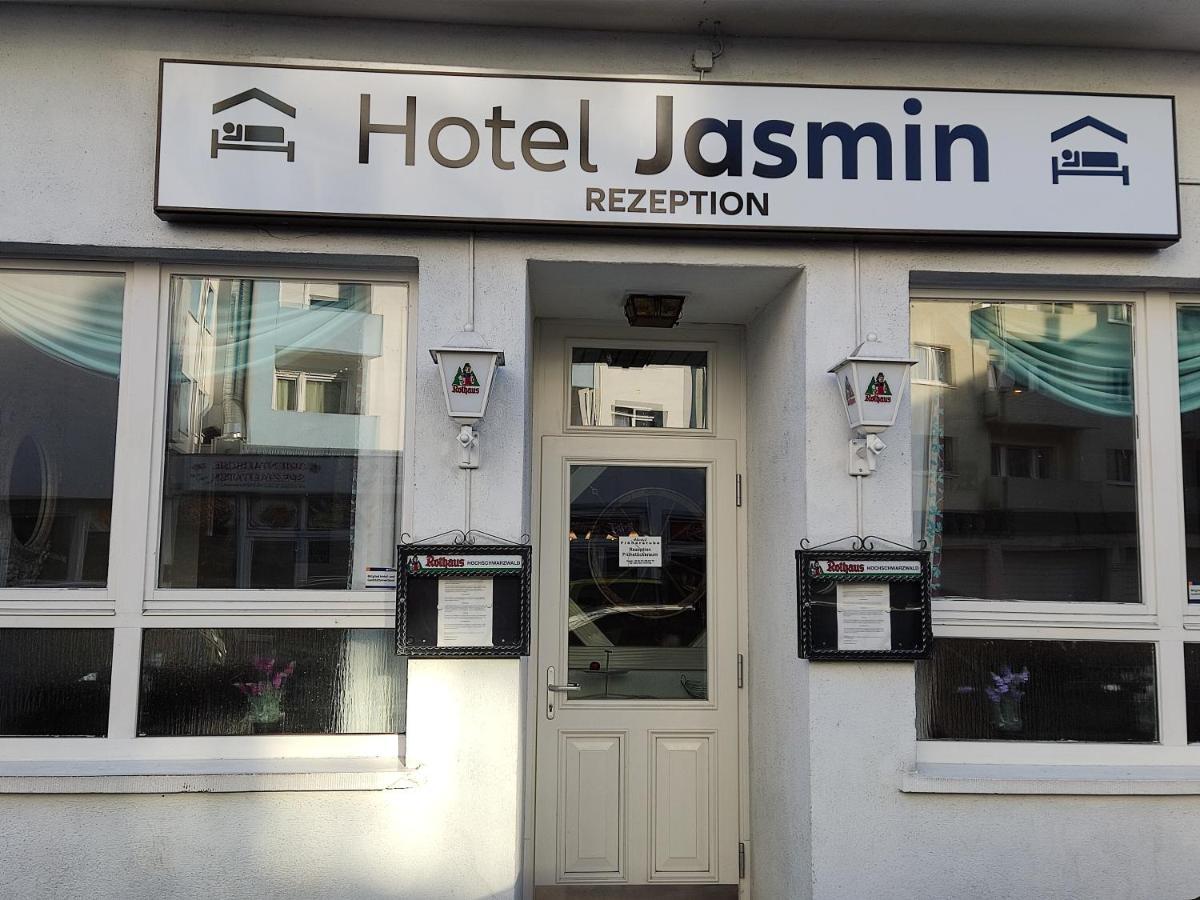 Hotel Jasmin Пфорцхайм Экстерьер фото